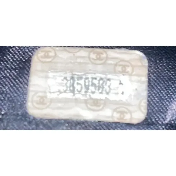 Chanel Vintage Diamond Cc Camera Bag #205080C41B - Picture 9 of 9